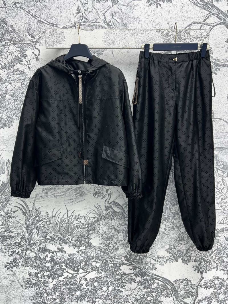 Louis Vuitton Long Suits